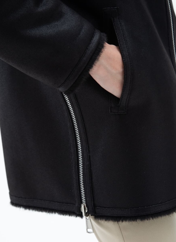 Женская двухсторонняя дубленка из эко кожи с капюшоном