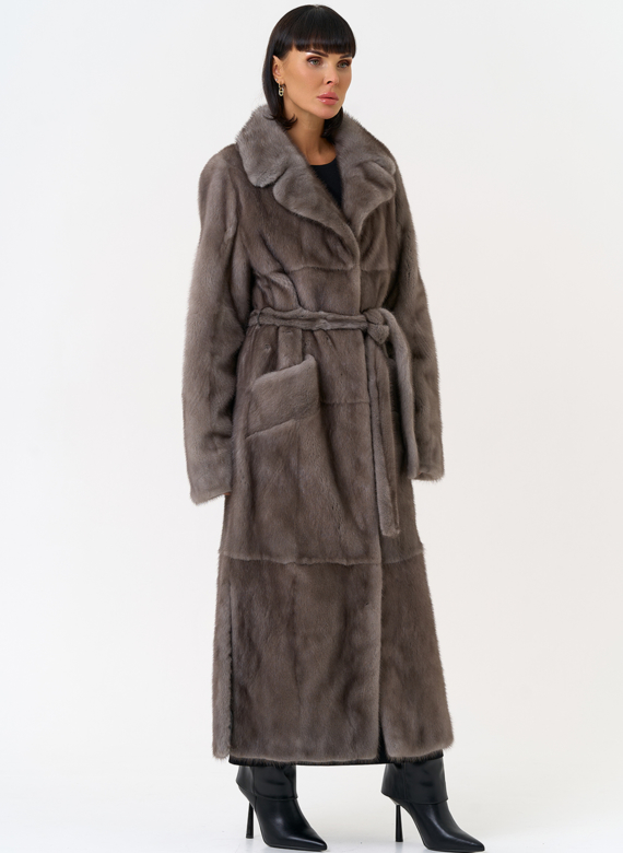 Длинная шуба из меха норки с английским воротником