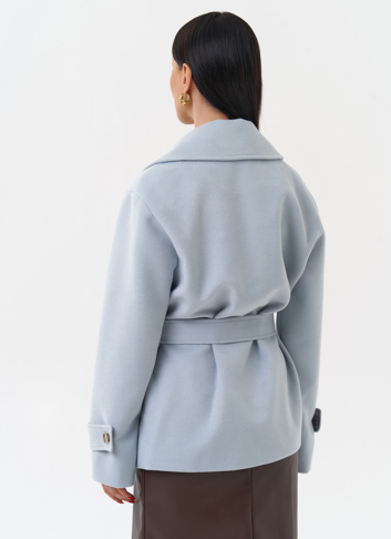 Укороченное пальто с поясом