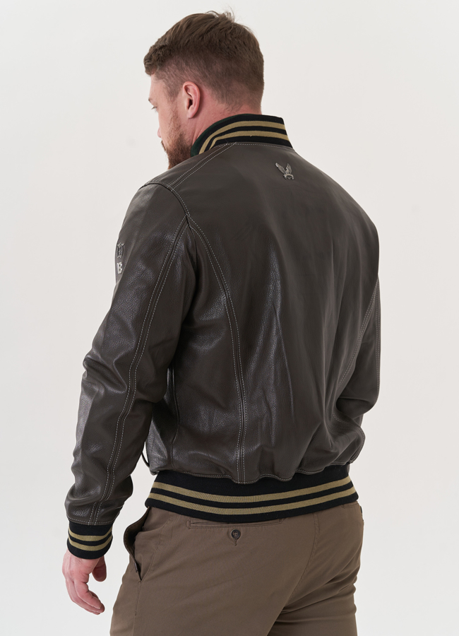 Мужская кожаная куртка 