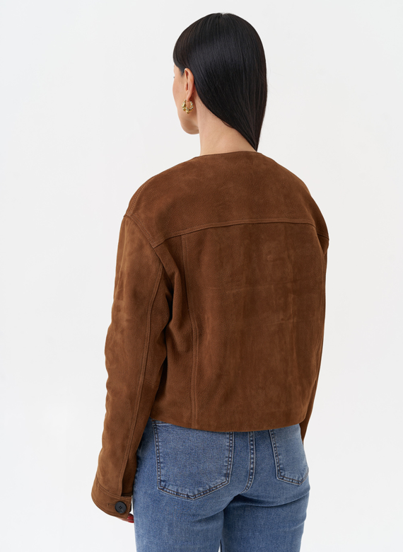 Куртка из натуральной замши