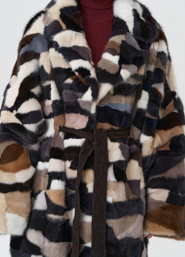 Шуба из меха норки с английским воротником модель № 31038 в кредит