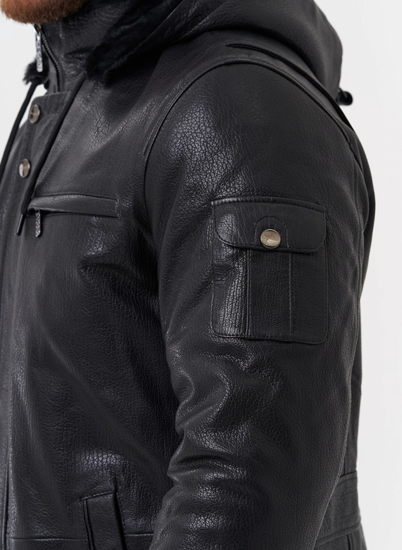 Мужская дубленка черного цвета  фото